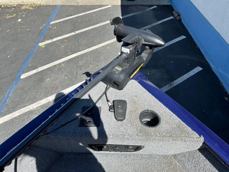 Slide: The Image of 2019 Tracker Pro Guide V-175 Combo boat with trolling motor on deck. - 33