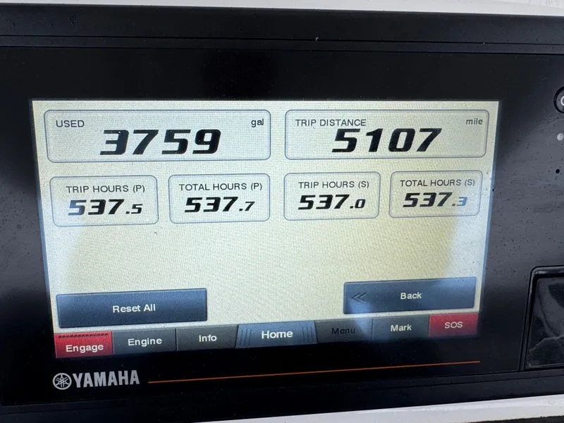 Slide: The Image of Yamaha display showing fuel usage, trip distance, and hours for 2019 Regulator 31 boat. - 11