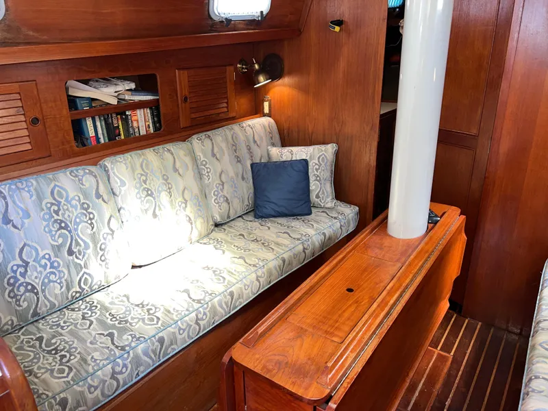 Slide: The Image of Pearson 424 1979 - 10