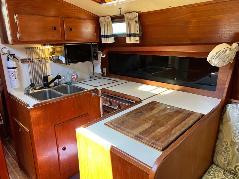 Slide: The Image of Pearson 424 1979 - 13