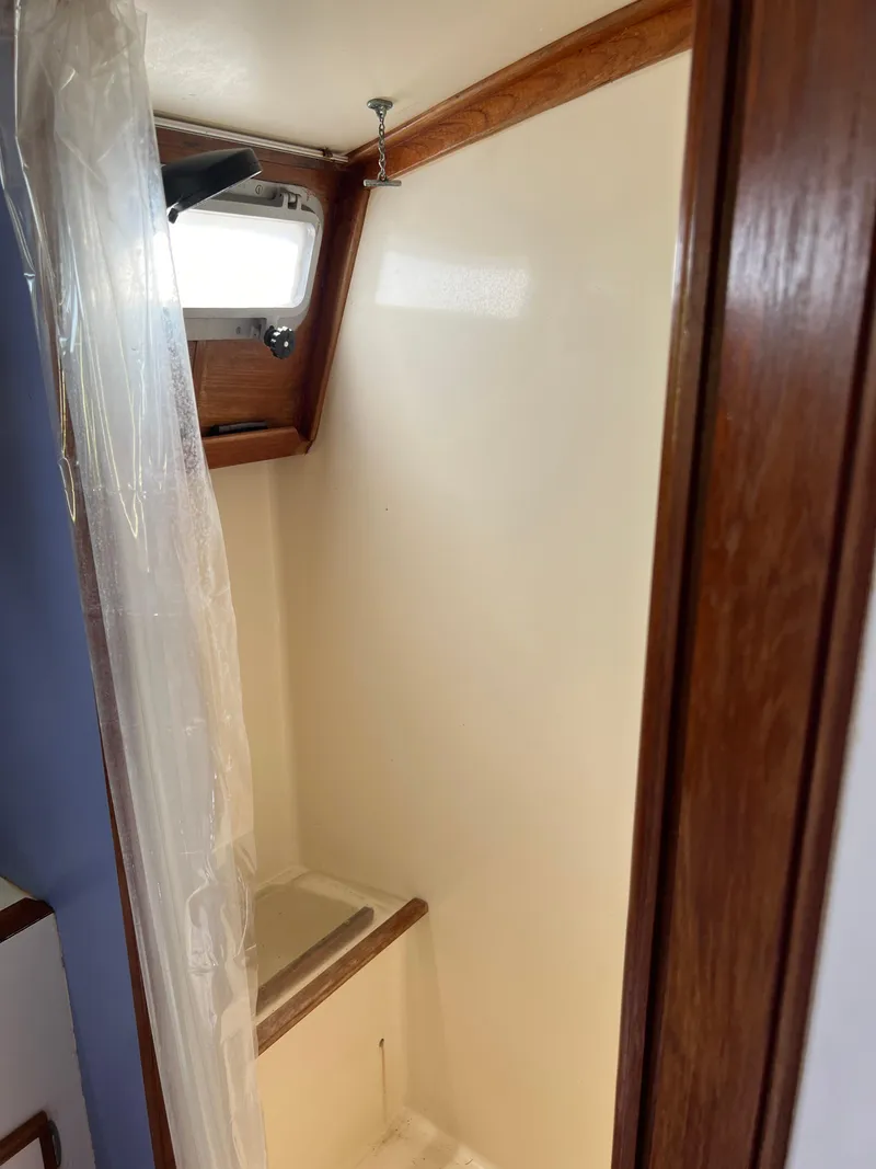 Slide: The Image of Pearson 424 1979 - 29