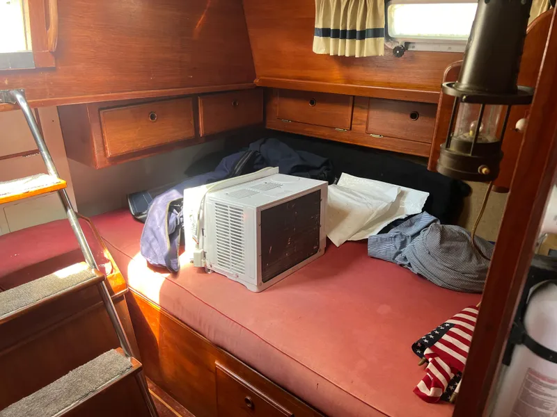 Slide: The Image of Pearson 424 1979 - 38