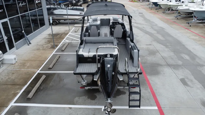 Slide: The Image of Avalon CAT VRBA25T 2025 - 17