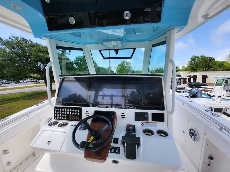 Slide: The Image of Caymas 401CC 2023 - 12