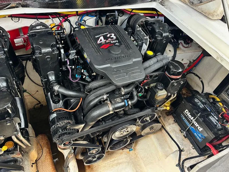 Slide: The Image of Engine compartment of a 2007 Sea Ray 280 Sundancer with MerCruiser 4.3 MPI engine. - 23