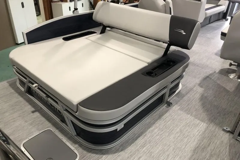 Slide: The Image of 2026 Bennington S Swingback 22 SSB SPS boat interior with luxurious seating and modern design. - 7
