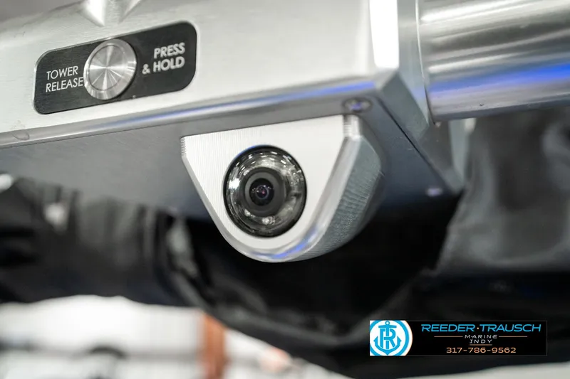 Slide: The Image of MasterCraft X24 2023 - 55