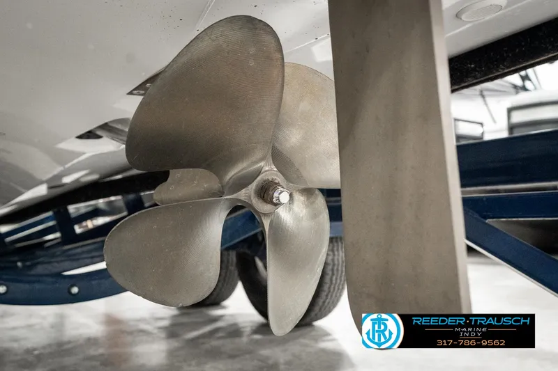 Slide: The Image of MasterCraft X24 2023 - 61