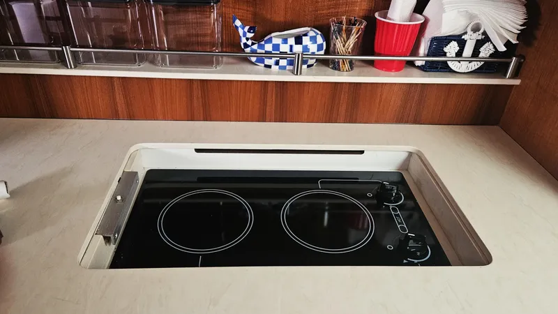 Slide: The Image of Tiara 4300 Sovran 2006 - 39