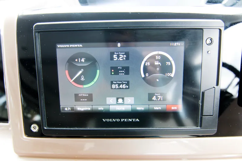 Slide: The Image of Volvo Penta display on 2020 Galeon 550 Fly, showing navigation and engine data. - 20