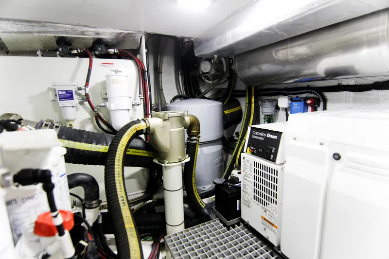 Slide: The Image of Galeon 550 Fly 2020 - 54