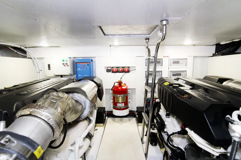 Slide: The Image of Galeon 550 Fly 2020 - 60