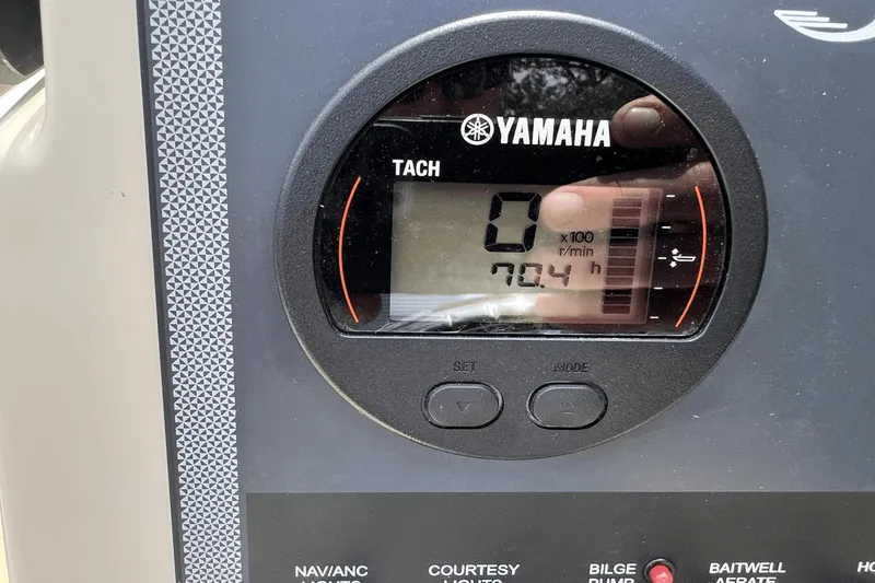 Slide: The Image of Scout 195 Sportfish 2021 - 14