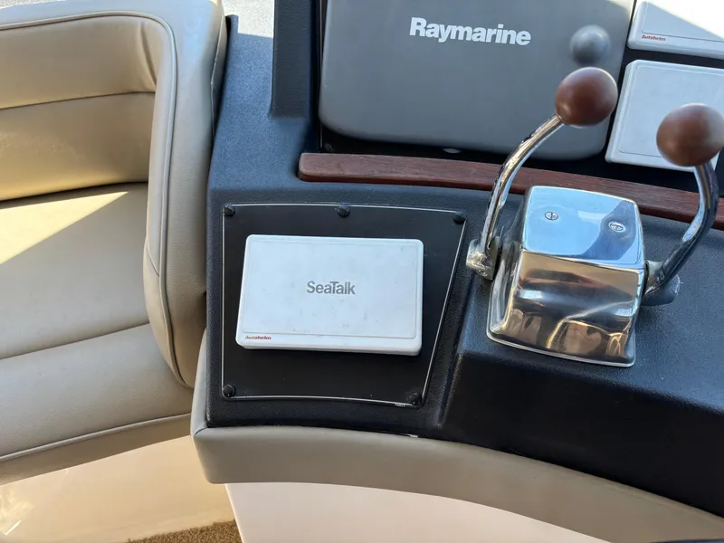 Slide: The Image of Control panel of a 1994 Bayliner 4700 with Raymarine and SeaTalk equipment. - 6