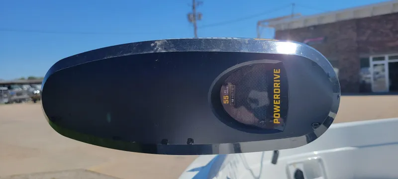 Slide: The Image of 2021 Bass Tracker TAHOE 550TF boat with PowerDrive motor detail. - 18