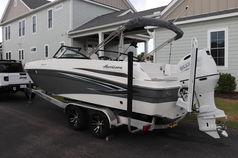 Slide: The Image of Hurricane SunDeck 217 OB 2022 - 12