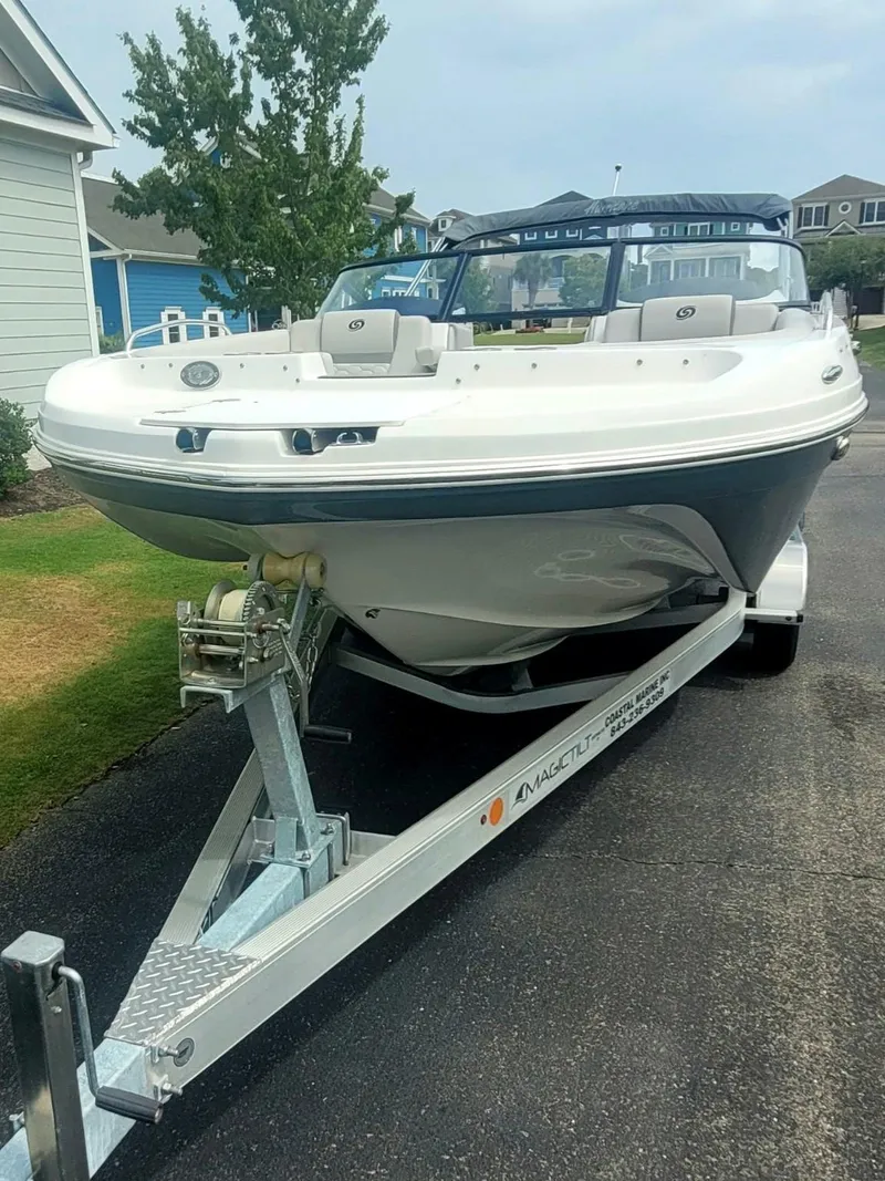 Slide: The Image of Hurricane SunDeck 217 OB 2022 - 14