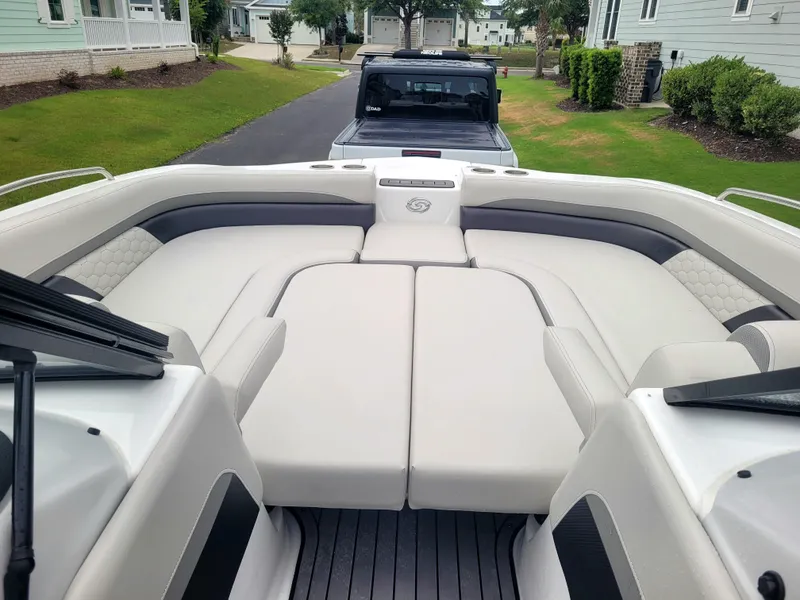 Slide: The Image of Hurricane SunDeck 217 OB 2022 - 17