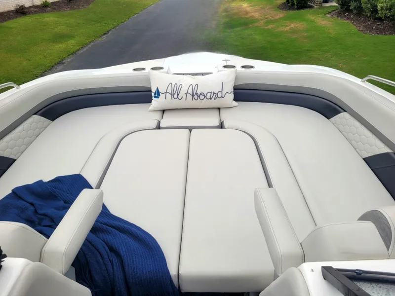 Slide: The Image of Hurricane SunDeck 217 OB 2022 - 18