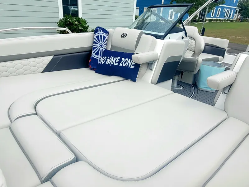 Slide: The Image of Hurricane SunDeck 217 OB 2022 - 20