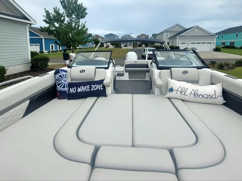 Slide: The Image of Hurricane SunDeck 217 OB 2022 - 22