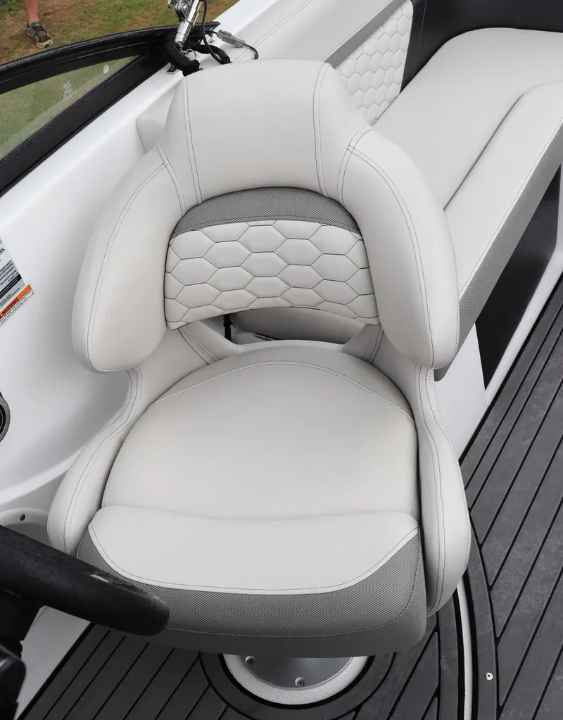 Slide: The Image of Hurricane SunDeck 217 OB 2022 - 34