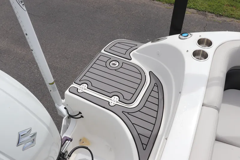 Slide: The Image of Hurricane SunDeck 217 OB 2022 - 48