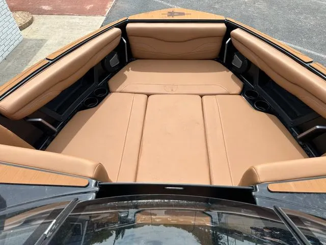 Slide: The Image of Axis Wake Research Core Series T235 2025 - 14