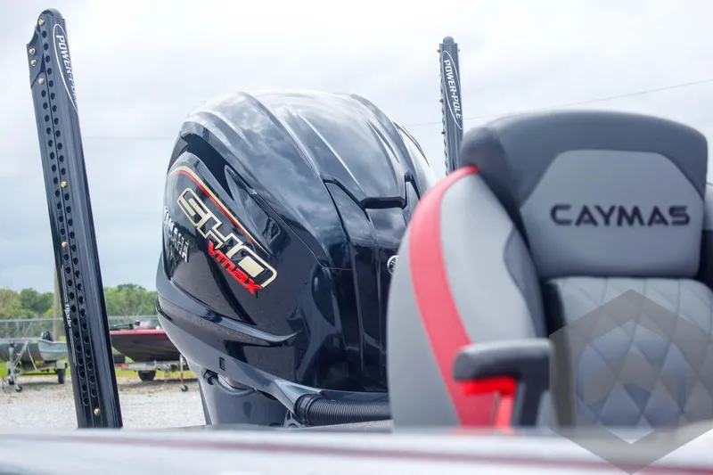 Slide: The Image of 2025 Caymas CX 21 PRO boat with powerful engine and branded seating. - 15