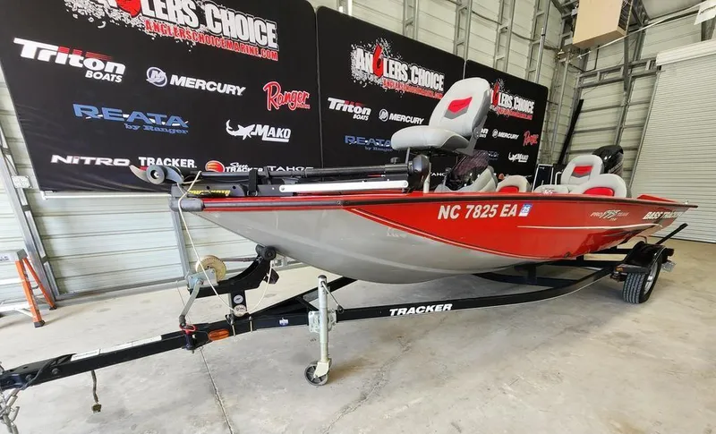 Slide: The Image of Tracker Pro Team 175 TXW 2014 - 4