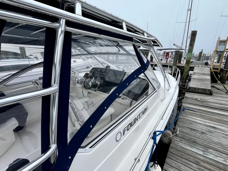 Slide: The Image of Fountain 38 Sportfish Cruiser 2011 - 53