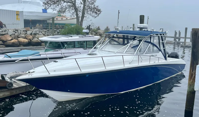 Slide: The Image of Fountain 38 Sportfish Cruiser 2011 - 66