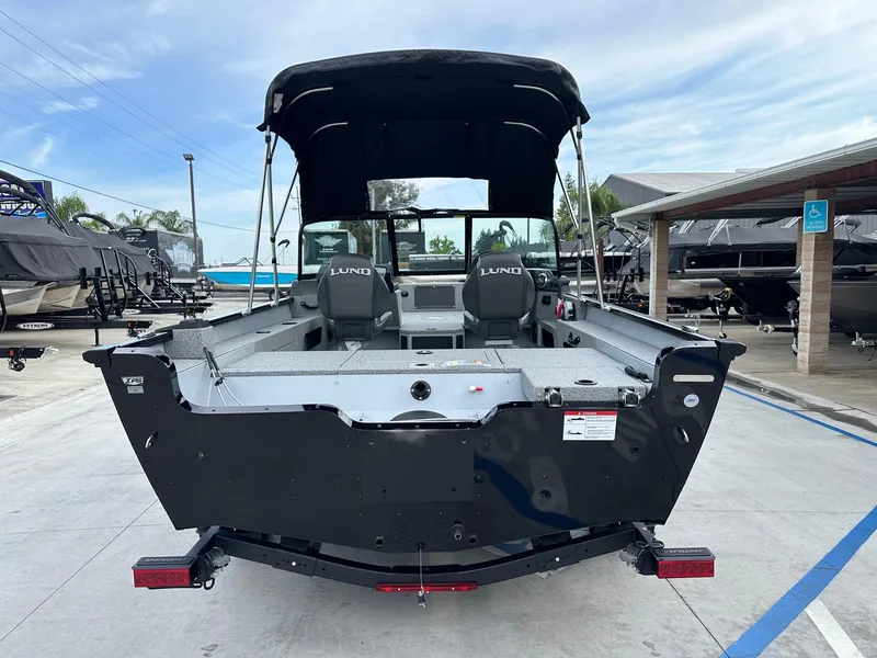 Slide: The Image of Lund Adventure 1775 Sport w/ 115HP Mercury! 2025 - 3