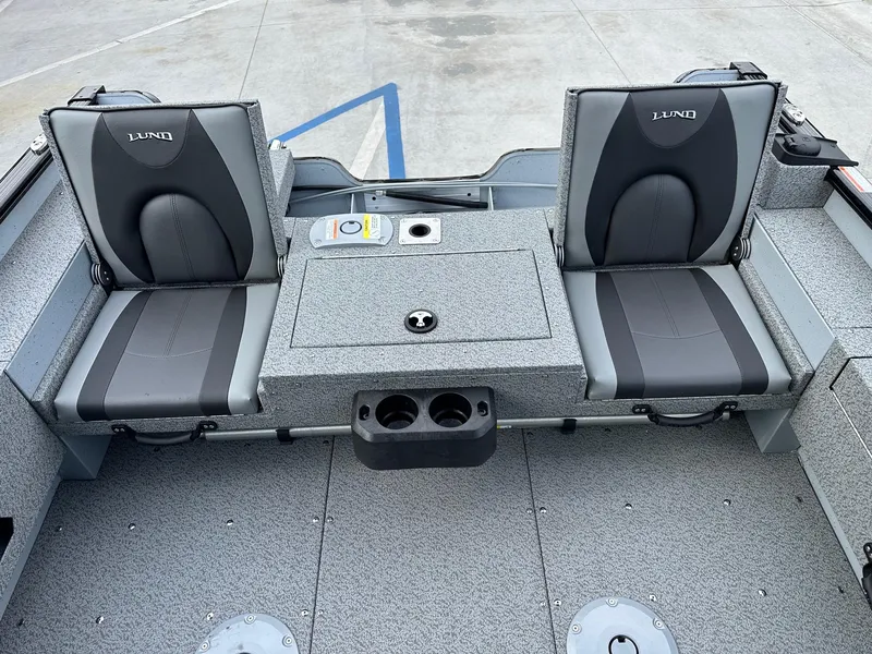 Slide: The Image of Lund Adventure 1775 Sport w/ 115HP Mercury! 2025 - 8