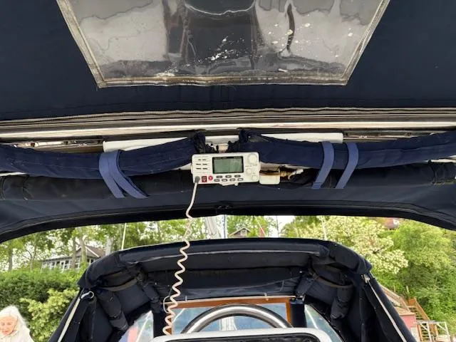 Slide: The Image of Hunter 33 2006 - 11