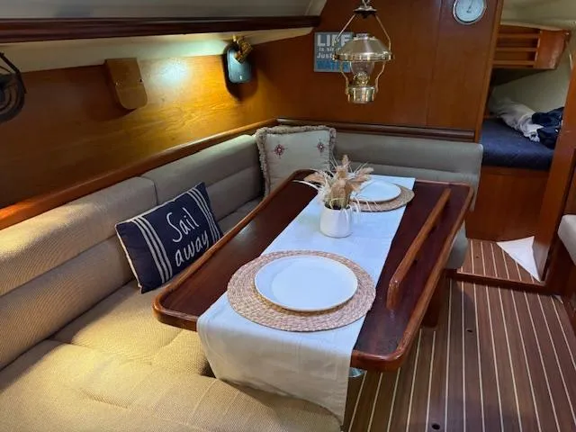 Slide: The Image of Hunter 33 2006 - 26