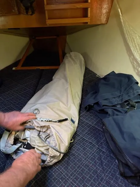 Slide: The Image of Hunter 33 2006 - 38