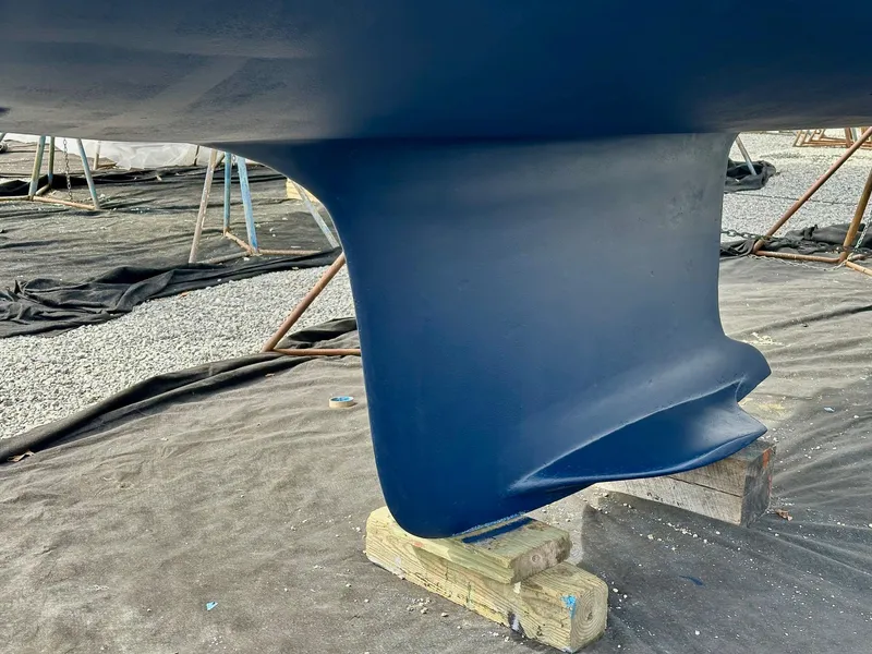 Slide: The Image of Hunter 33 2006 - 40