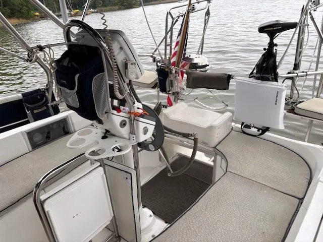 Slide: The Image of Hunter 33 2006 - 7