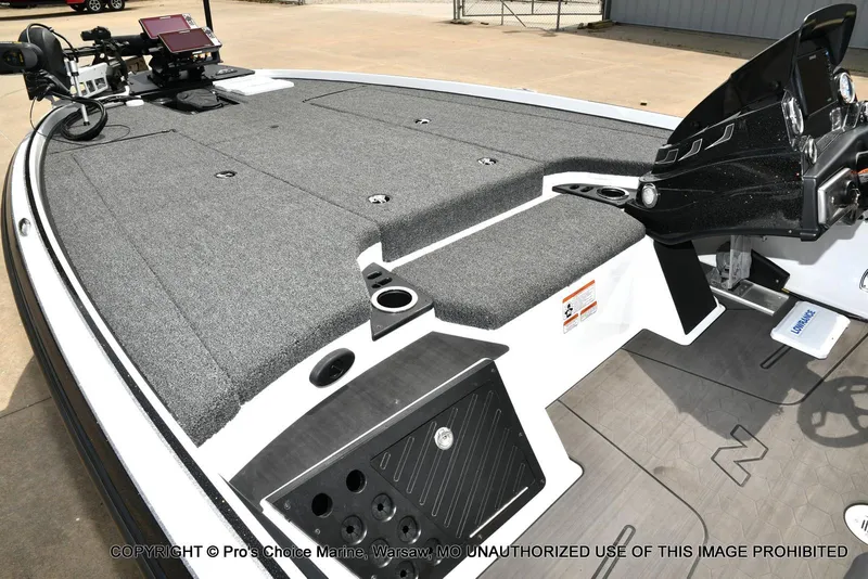 Slide: The Image of 2024 Nitro Z20 Pro boat deck with advanced control panel and fishing equipment. - 13