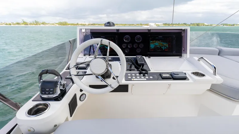 Slide: The Image of Sunseeker Manhattan 55 2016 - 62