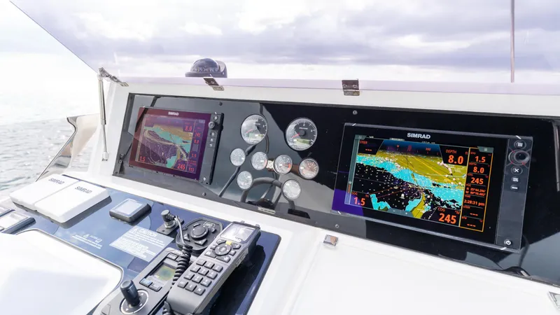 Slide: The Image of Sunseeker Manhattan 55 2016 - 66