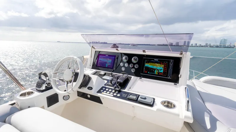 Slide: The Image of Sunseeker Manhattan 55 2016 - 72