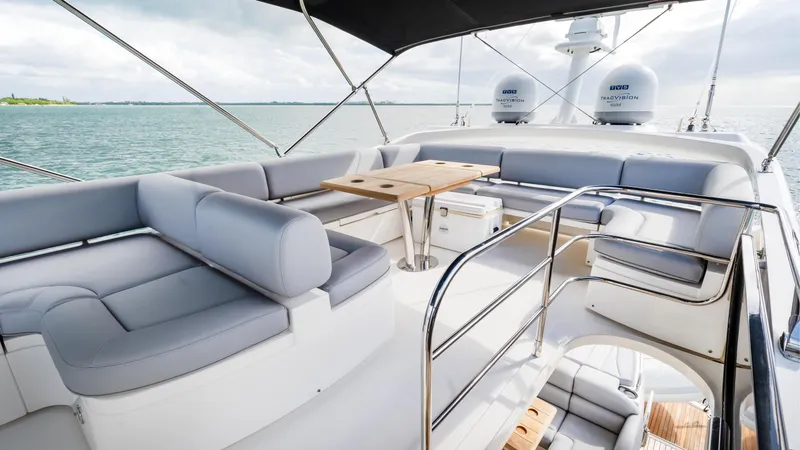 Slide: The Image of Sunseeker Manhattan 55 2016 - 80