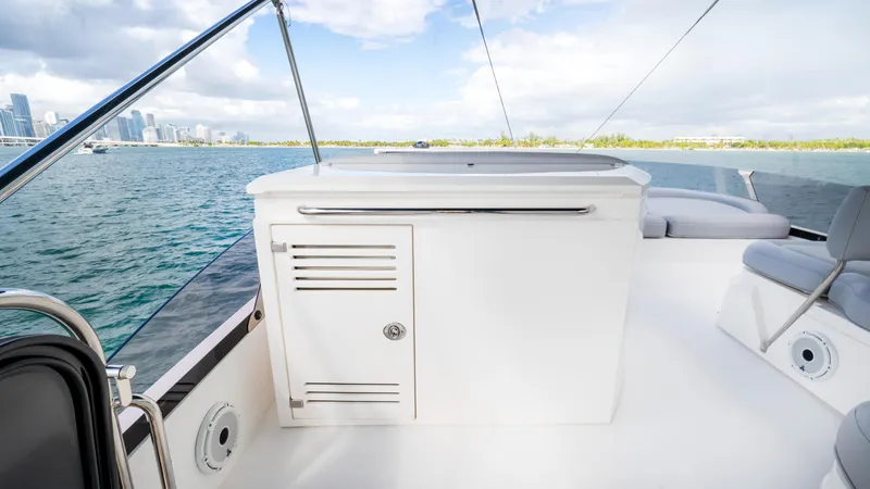 Slide: The Image of Sunseeker Manhattan 55 2016 - 82