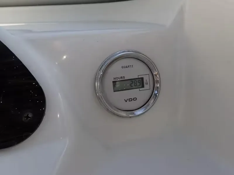 Slide: The Image of Stingray 191 DC 2018 - 6