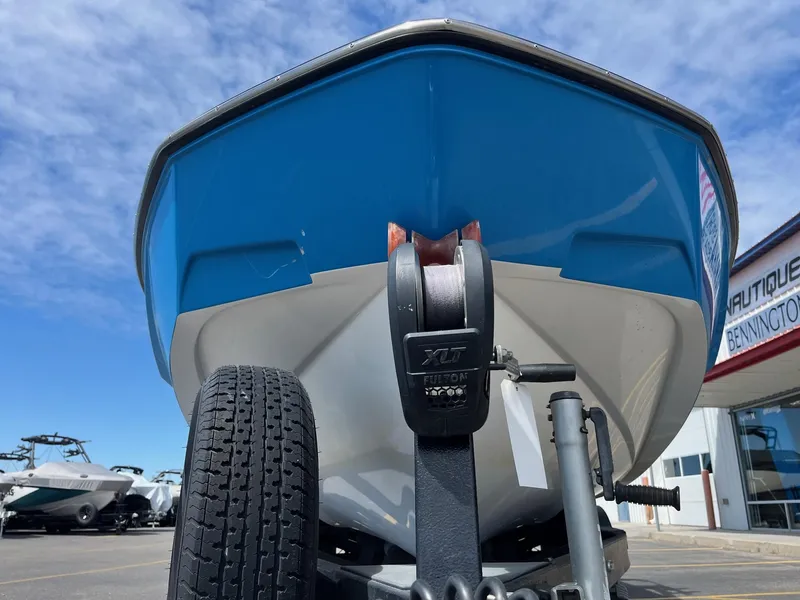 Slide: The Image of Axis T220 2023 - 12