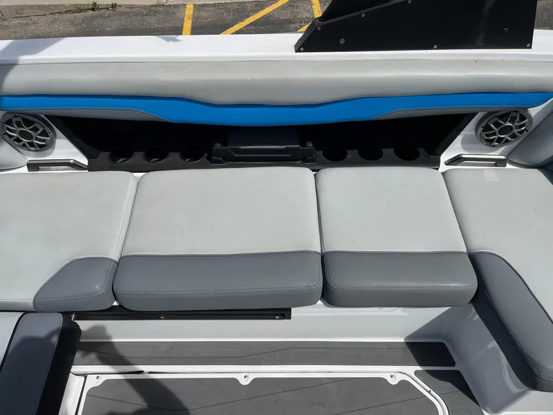 Slide: The Image of Axis T220 2023 - 25