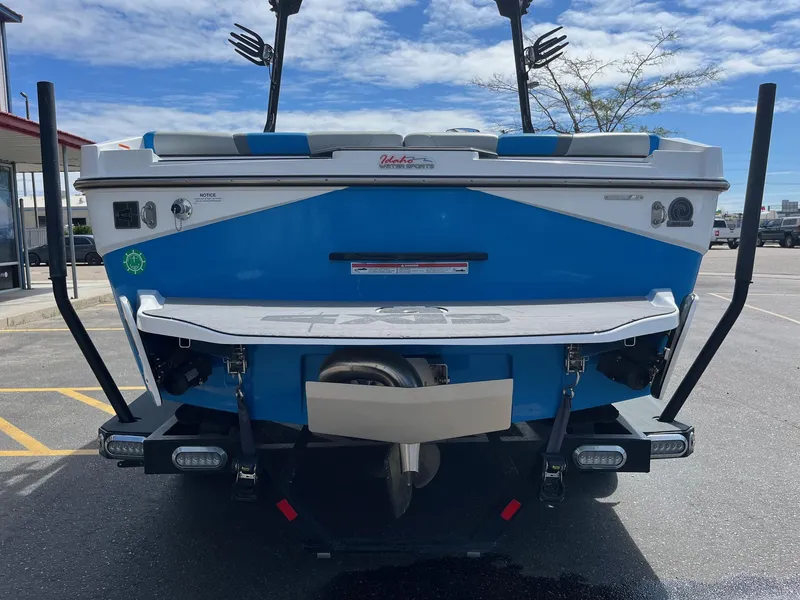 Slide: The Image of Axis T220 2023 - 5