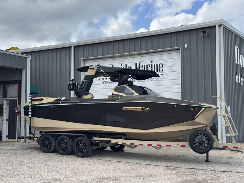 Slide: The Image of Nautique Super Air Nautique G25 Paragon 2025 - 19